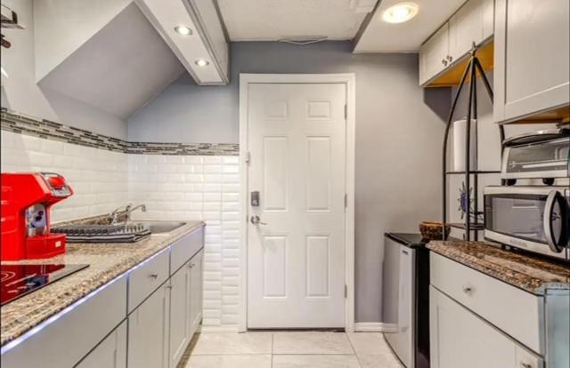 Brooklyn Spacious Space With Private Entrance, Bathroom, & Backyard - Full-Kitchen Nova York Exterior foto