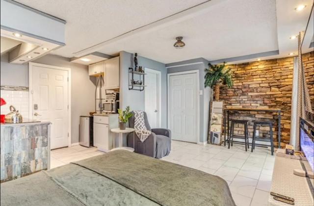 Brooklyn Spacious Space With Private Entrance, Bathroom, & Backyard - Full-Kitchen Nova York Exterior foto