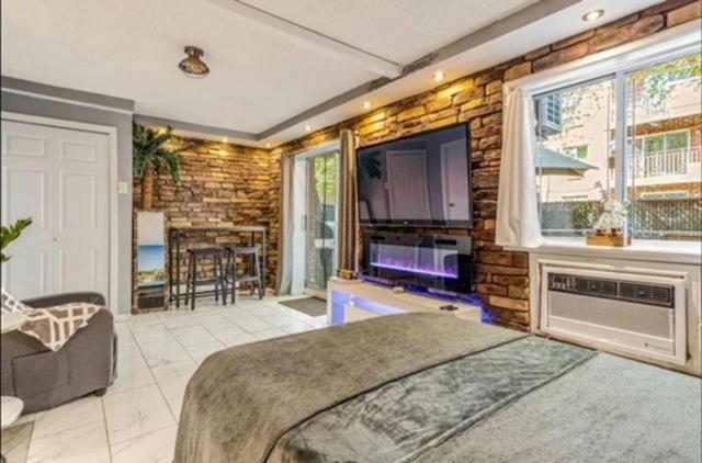 Brooklyn Spacious Space With Private Entrance, Bathroom, & Backyard - Full-Kitchen Nova York Exterior foto